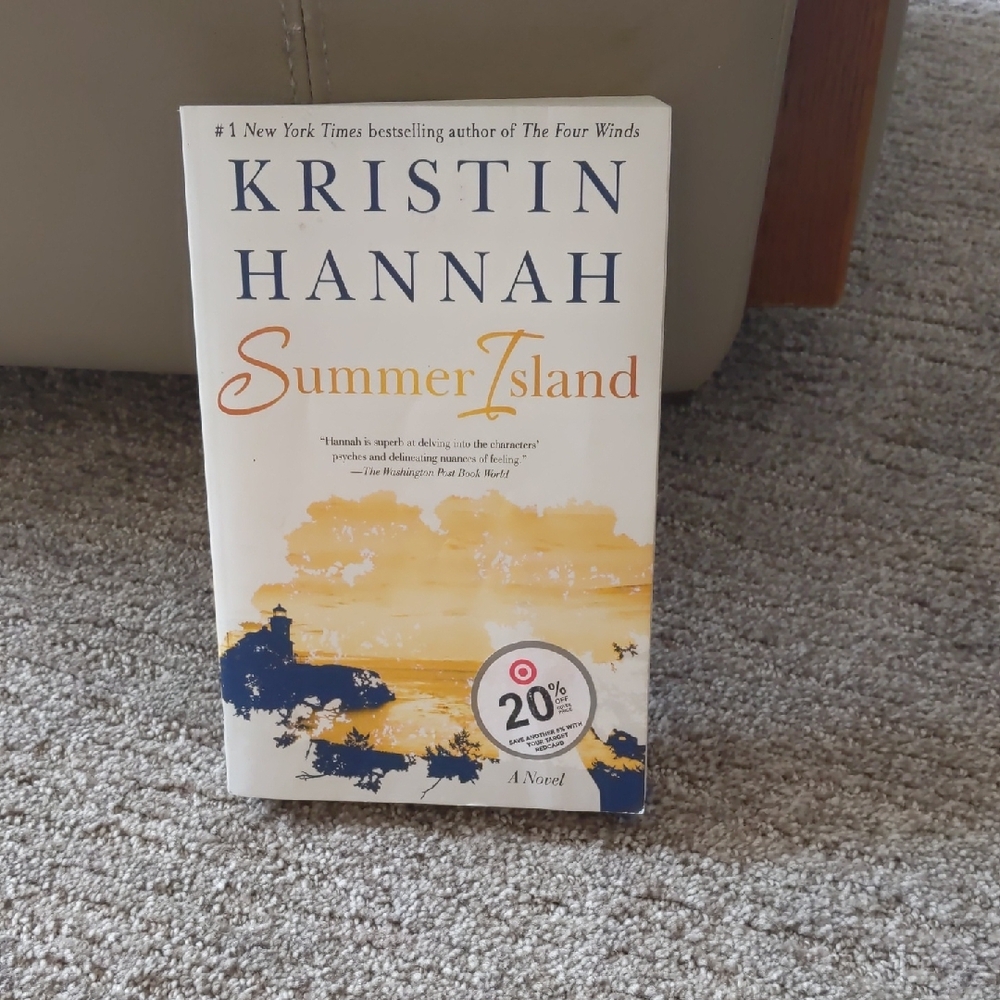 Kristin Hannah 'Summer Island' Novel